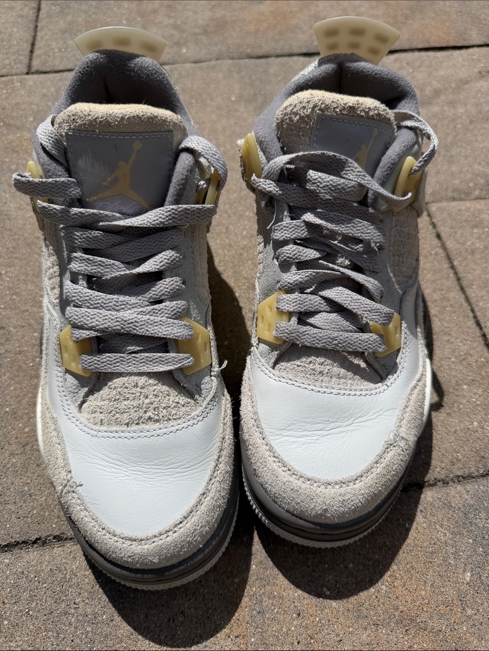 Kids Jordan 4 Retro SE Craft Photon Dust Size 5Y